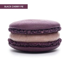 macaron-black-cherry-pie